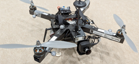 Quadricoptère avec caméra USB3 uEye LE d'IDS