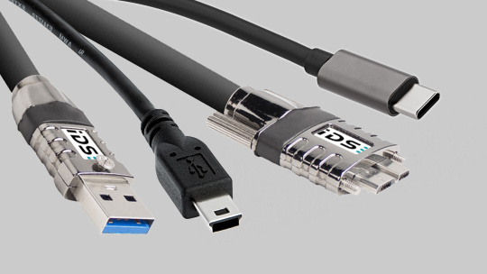 Câbles USB avec différents types de connecteurs USB