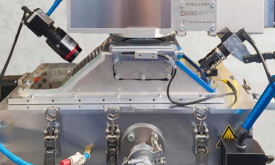 Montage expérimental dans le laboratoire de l'université avec 2 caméras industrielles IDS