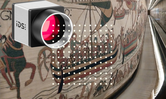 uEye Caméra en haut à gauche devant la tapisserie de Bayeux, beaucoup de points supplémentaires