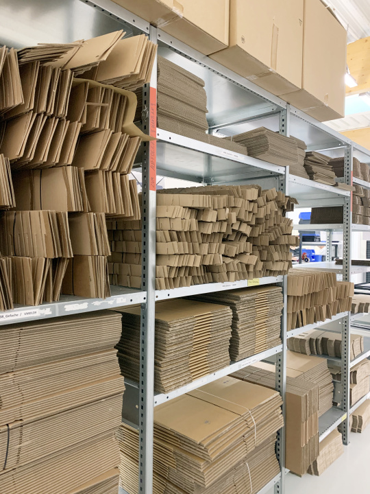 Seuls des matériaux d'emballage recyclés sont utilisés pour l'expédition chez IDS