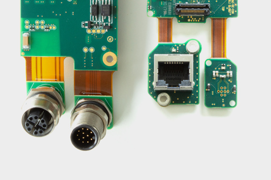 Caméras industrielles IDS avec configurations de connecteurs spécifiques au client