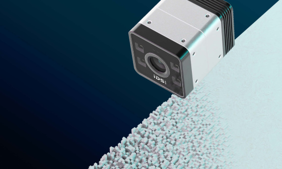 Caméra IDS iTof 3D devant un arrière-plan avec des élévations tridimensionnelles.