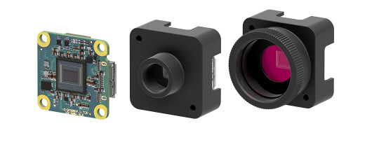 uEye XLS-E en version platine et avec 2 supports d'objectif différents.