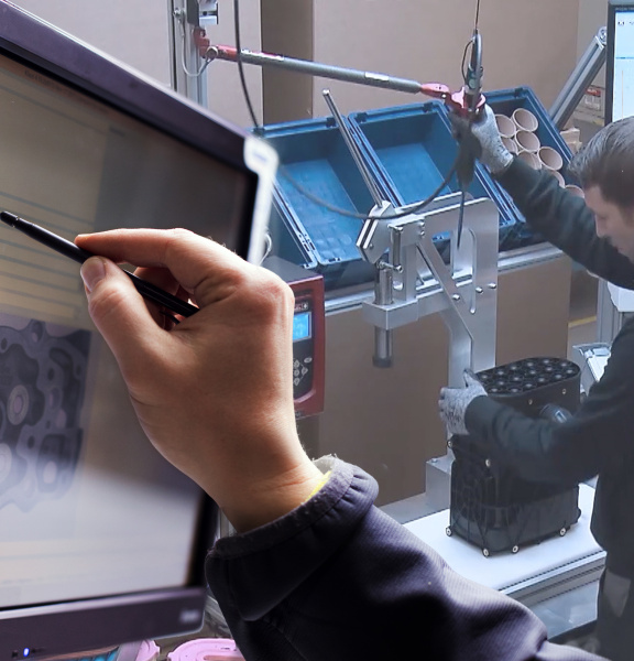 Le traitement intelligent des images aide le personnel de production dans des applications de l'industrie 4.0